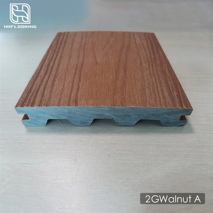 Solid Wpc Decking